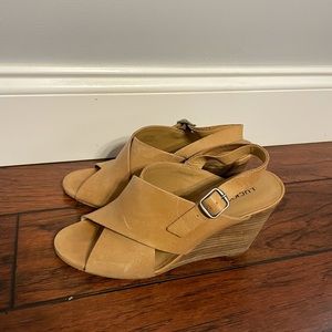 Women’s Lucky Brand leather Wedges 7.5